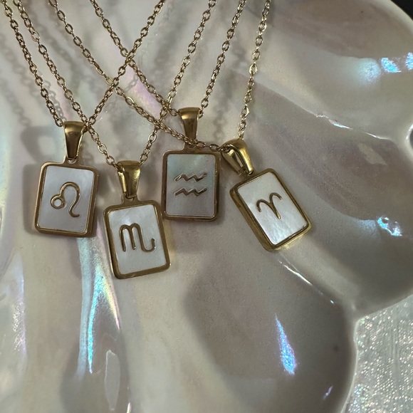 New stainless steel zodiac sign necklace - Picture 3 of 3